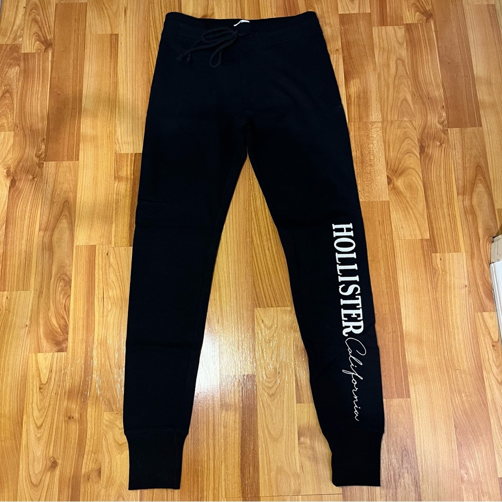 HOLLISTER | Ultra High-Rise Fleece Legging